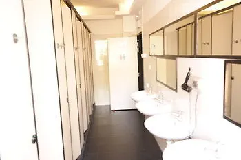 The Hive Singapore Hostel